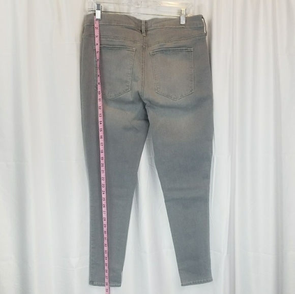 GAP Gray Legging Jeans NWT - Picture 3 of 4